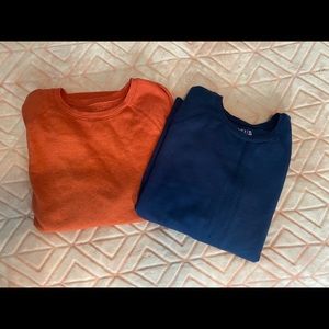 2 FALL CREWNECK SWEATSHIRTS